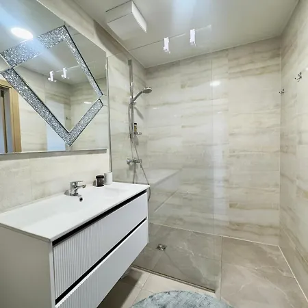 شقة Maluno Apartamentai *